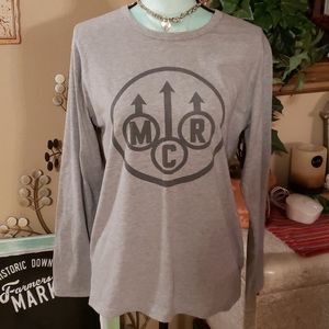 Win-ing Gray Long Sleeve Tee Size Small